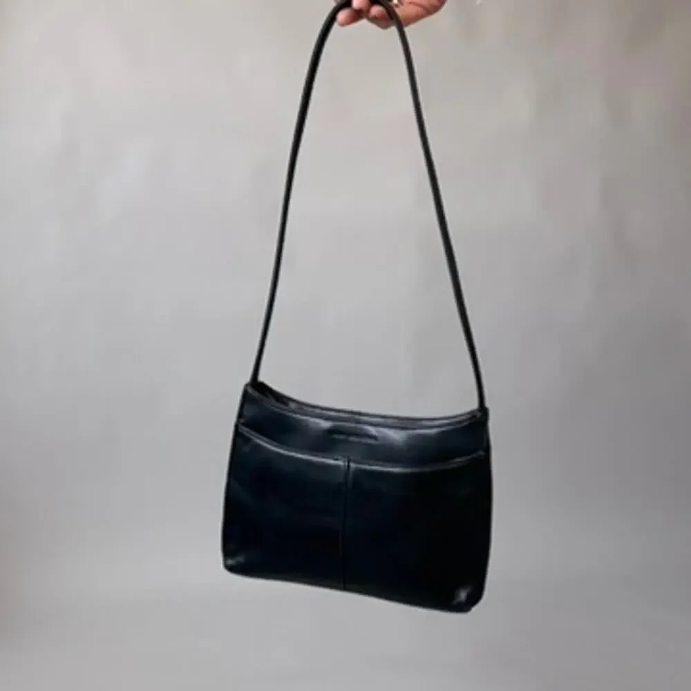 Vintage Jones New York Black Leather Shoulder Bag - 90s